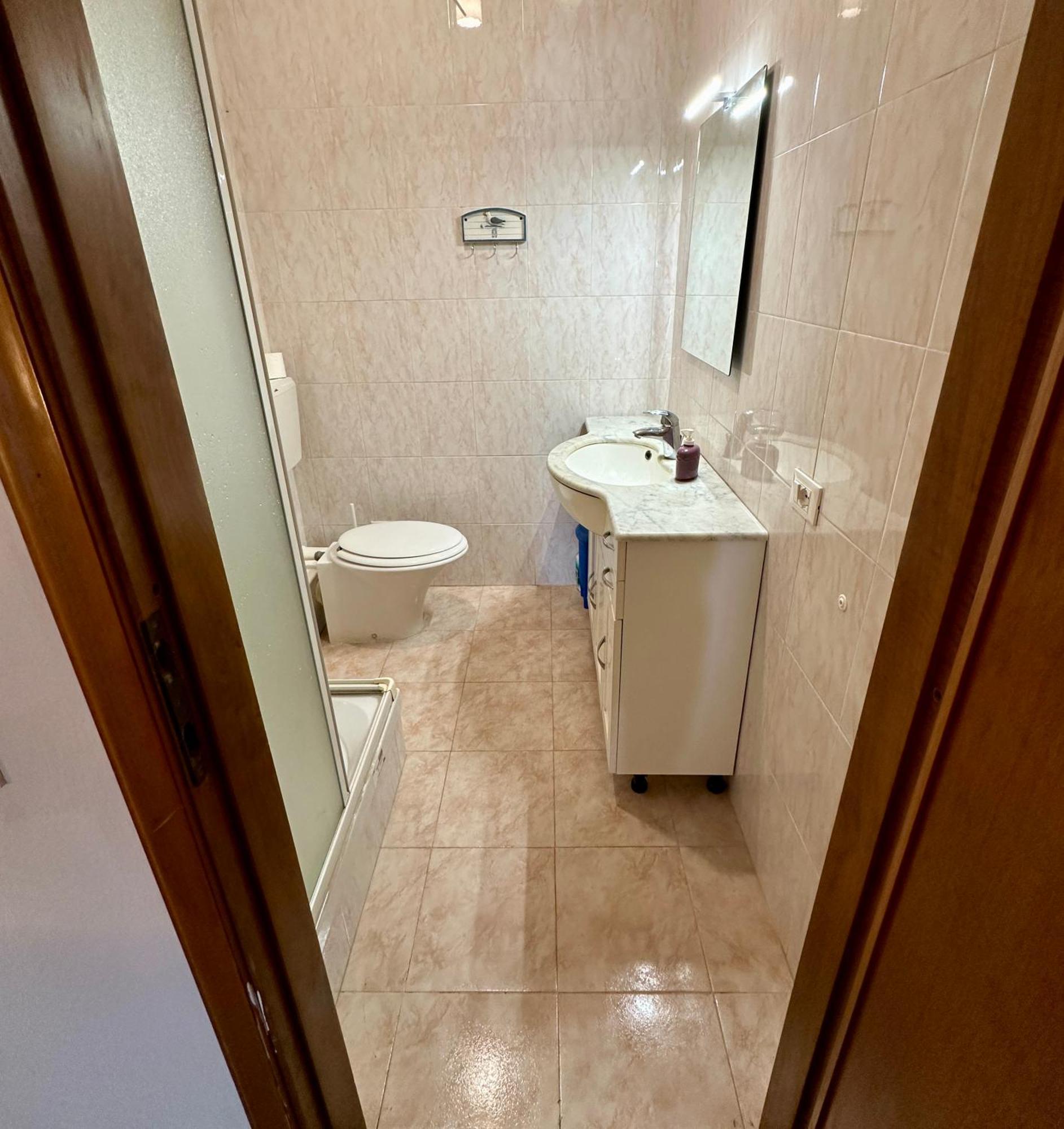 Libeccio 1 - Holiday Home & Parking Lerici Exterior photo