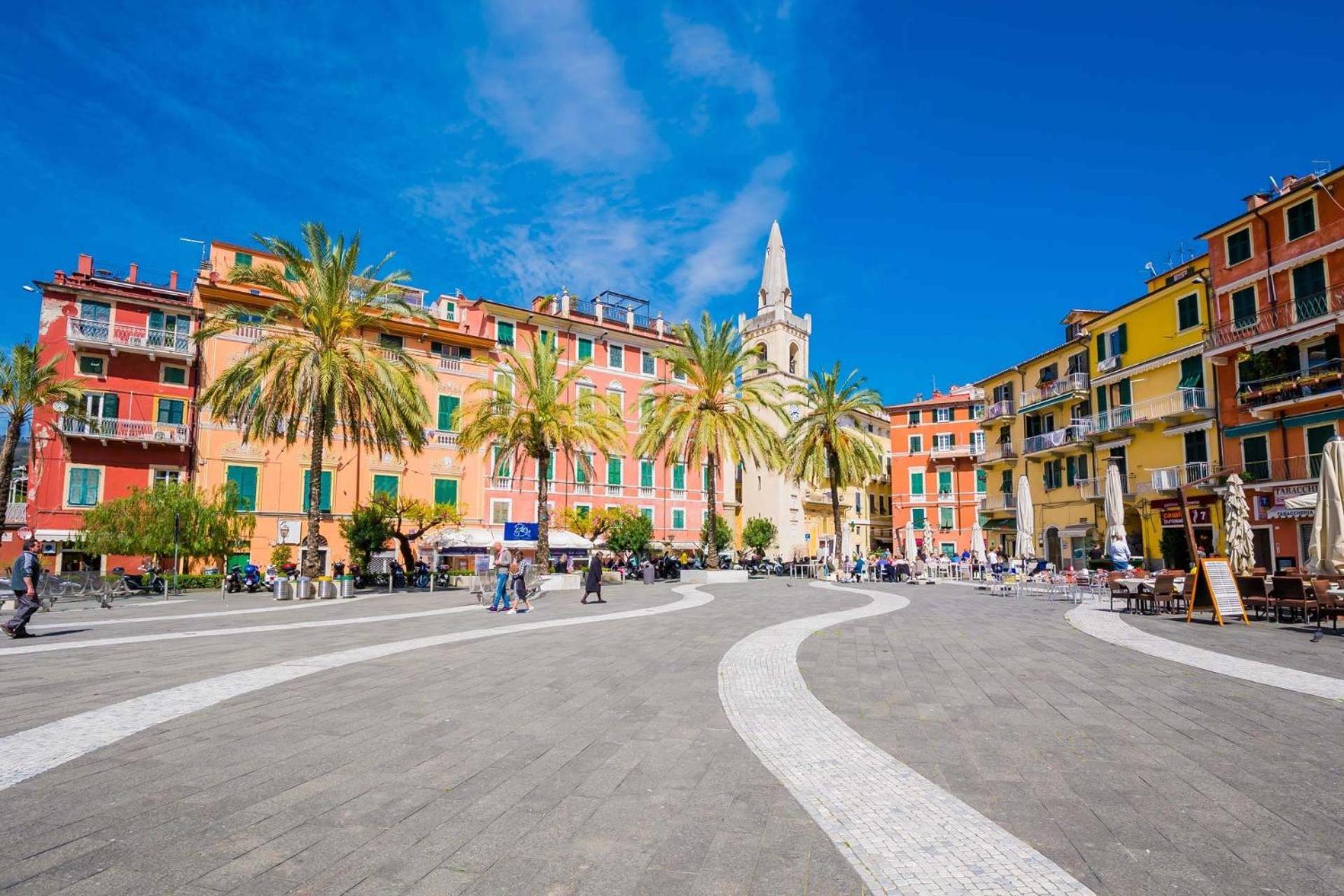 Libeccio 1 - Holiday Home & Parking Lerici Exterior photo
